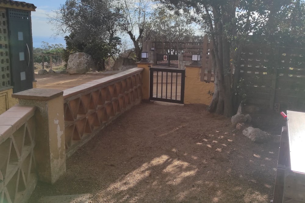 Photo of Others in Dosrius