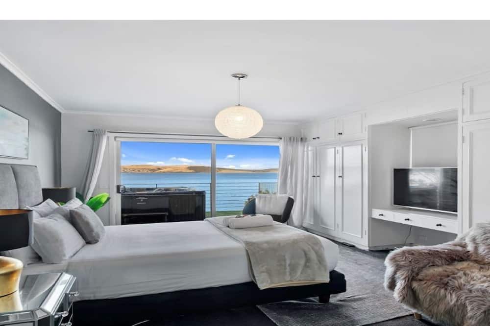 Photo of Bedroom in Sandy Bay