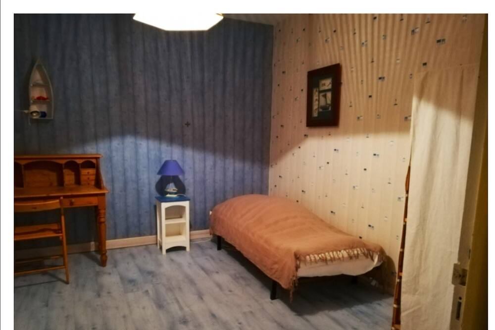 Photo of Bedroom in Matignon