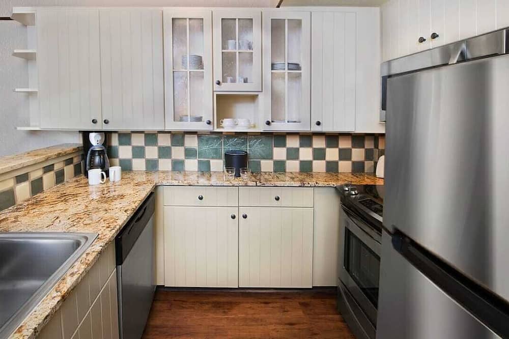 Photo of Kitchen in Bay Lake