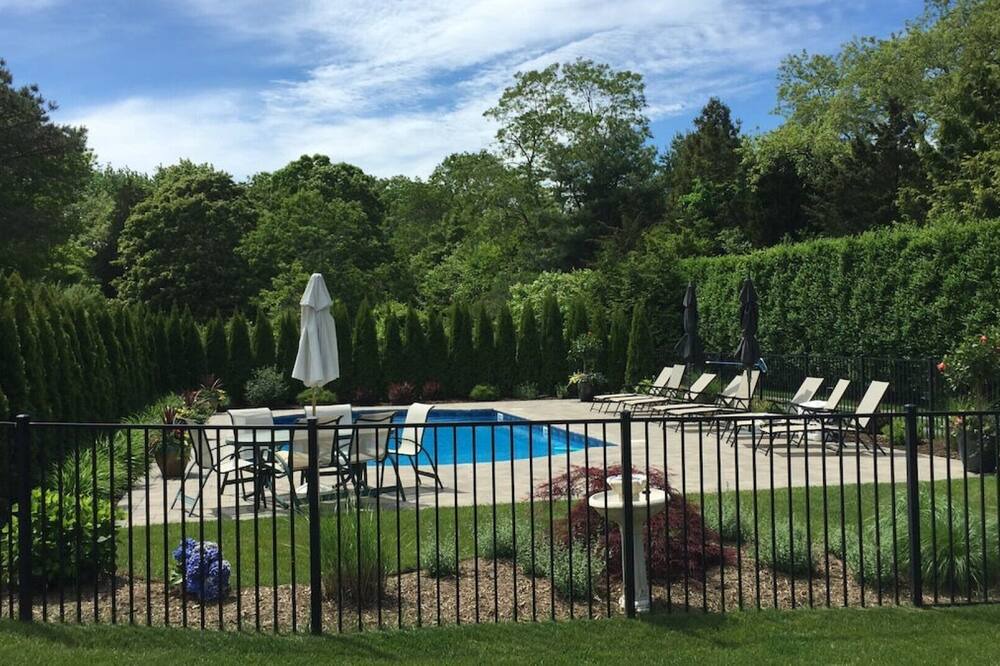 Photo of Outdoor in Westhampton