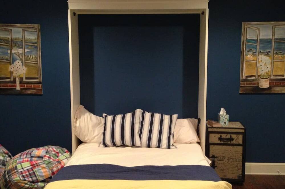 Photo of Bedroom in Westhampton