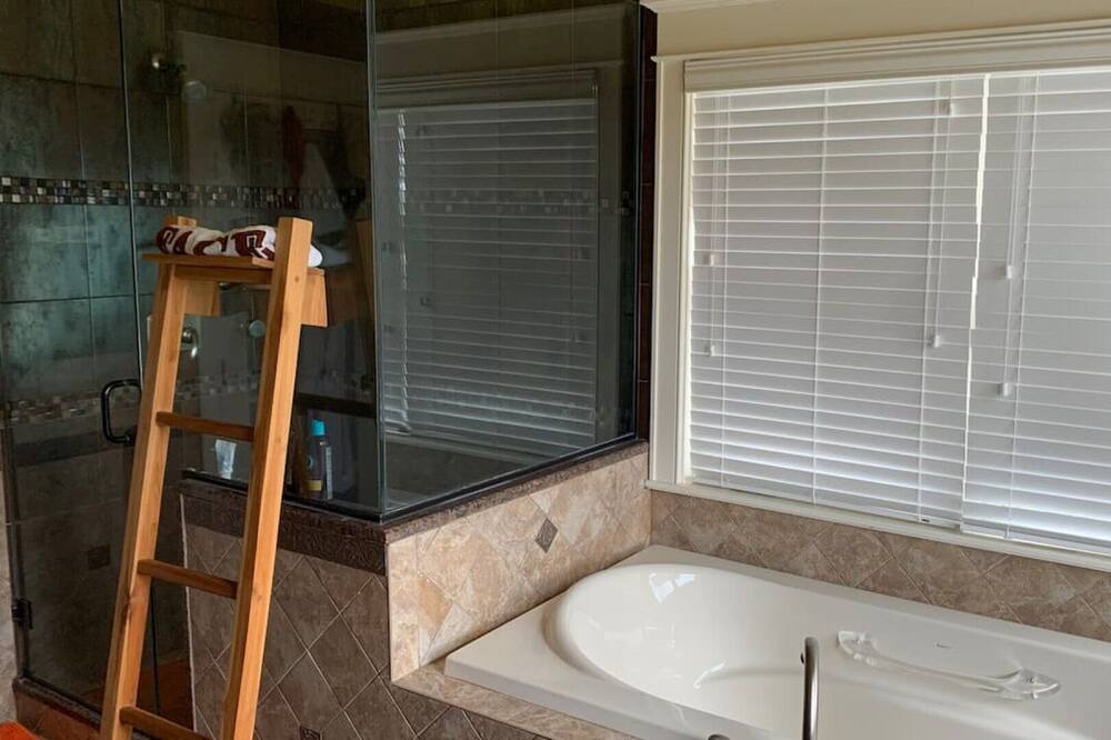 Photo of Bathroom in Westhampton
