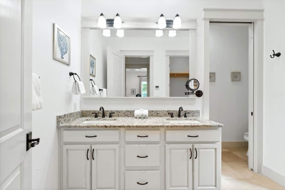 Photo of Bathroom in WaterSound West Beach