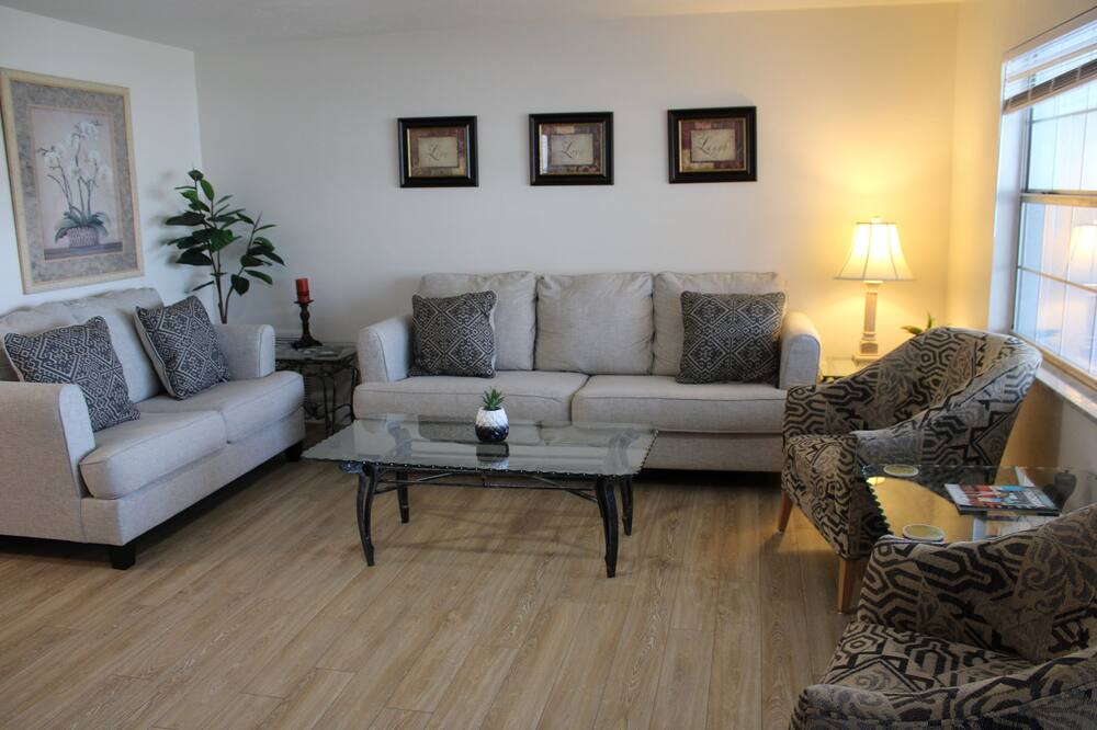 Photo of Bedroom in Pine Ridge