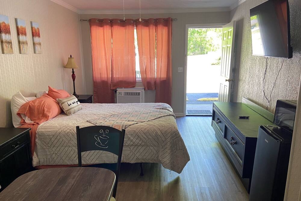 Photo of Bedroom in Haysi