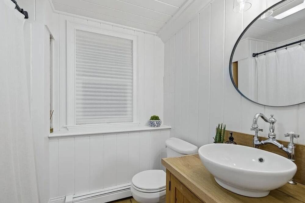 Photo of Bathroom in West Barnstable