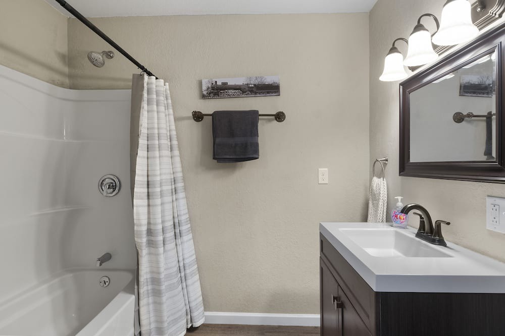 Photo of Bathroom in Lodi