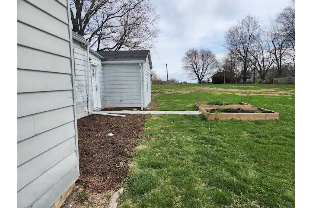 Photo of Outdoor in Mariah Hill