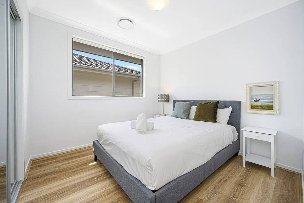 Photo of Bedroom in Colebee