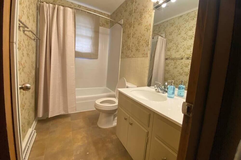 Photo of Bathroom in Wabash