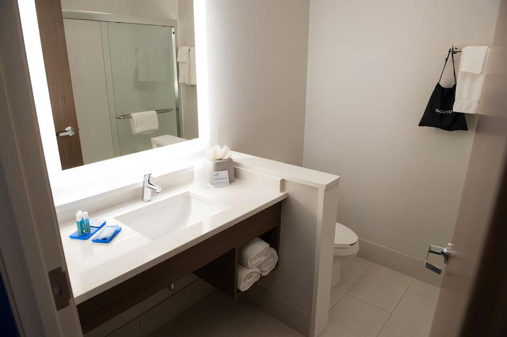 Photo of Bathroom in Jeffersonville - Clarksville