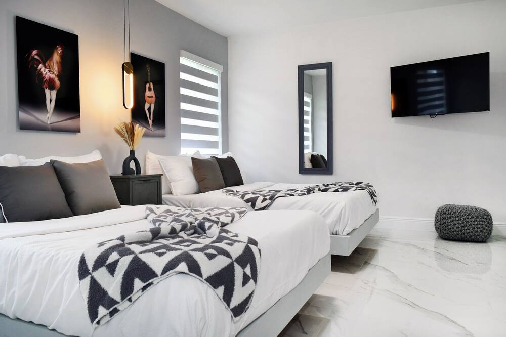 Photo of Bedroom in Palmetto Estates