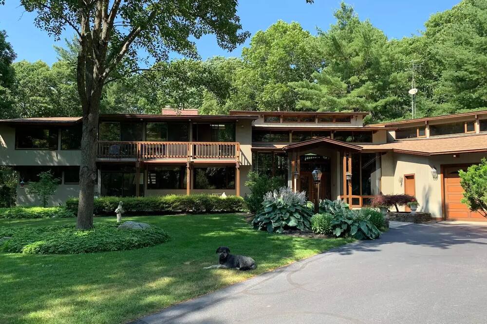 Photo of Outdoor in Gloucester