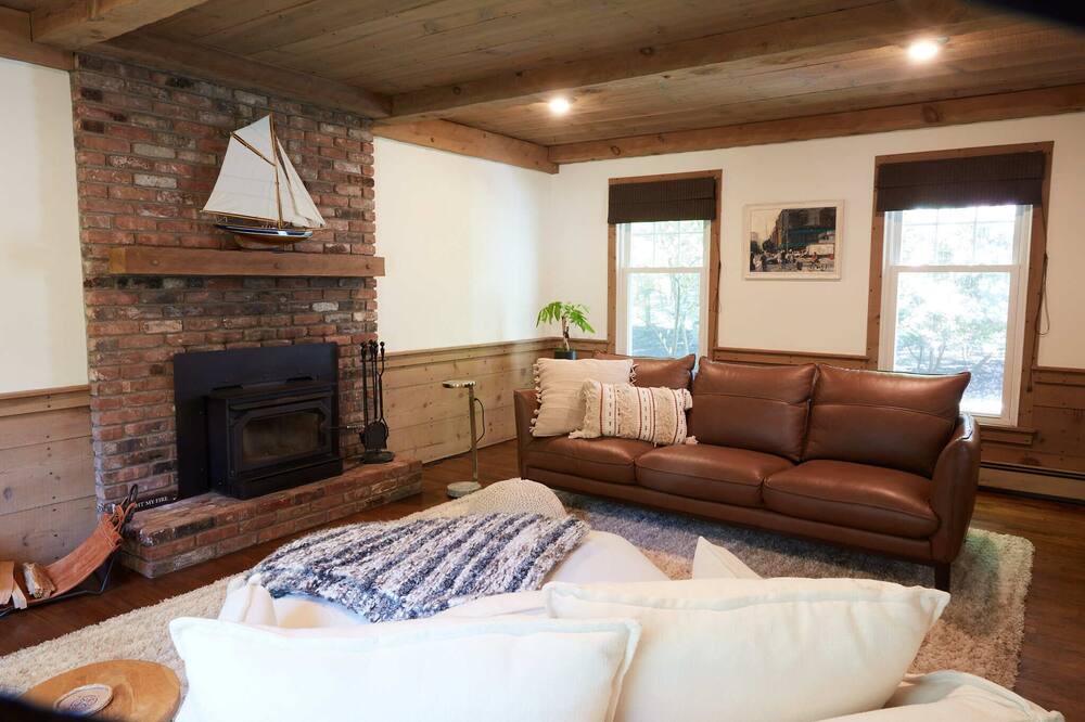 Photo of Livingroom in East Shoreham