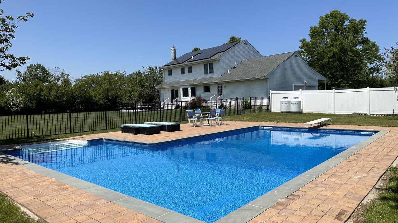 Photo of Outdoor in Calverton