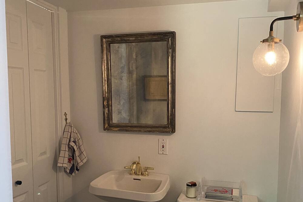 Photo of Bathroom in Woodstock