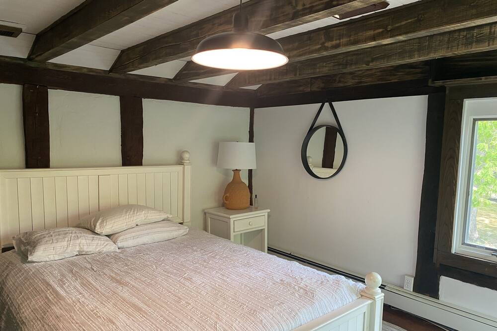 Photo of Bedroom in Woodstock