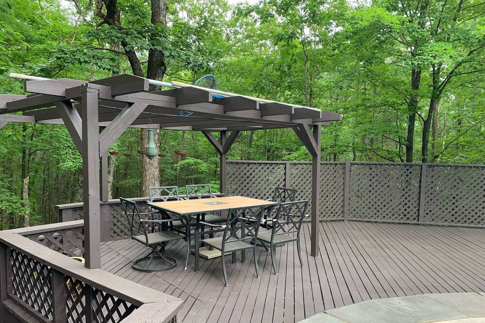 Photo of Outdoor in Woodstock
