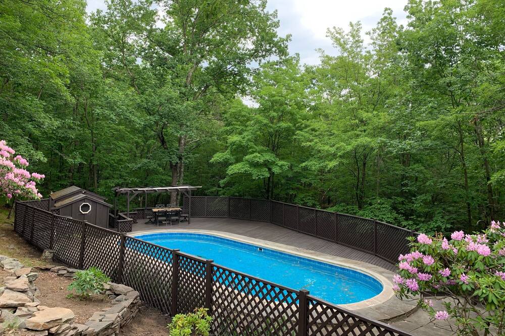 Photo of Outdoor in Woodstock