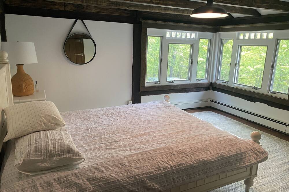 Photo of Bedroom in Woodstock