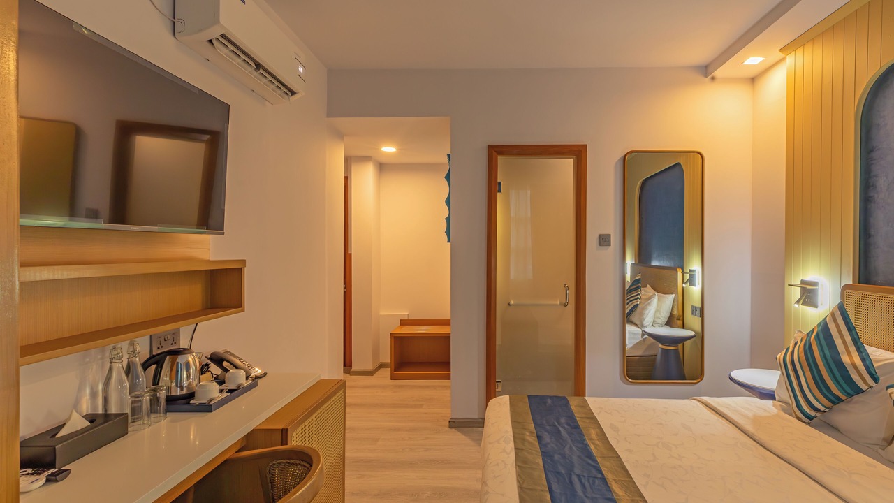 Photo of Bedroom in Male
