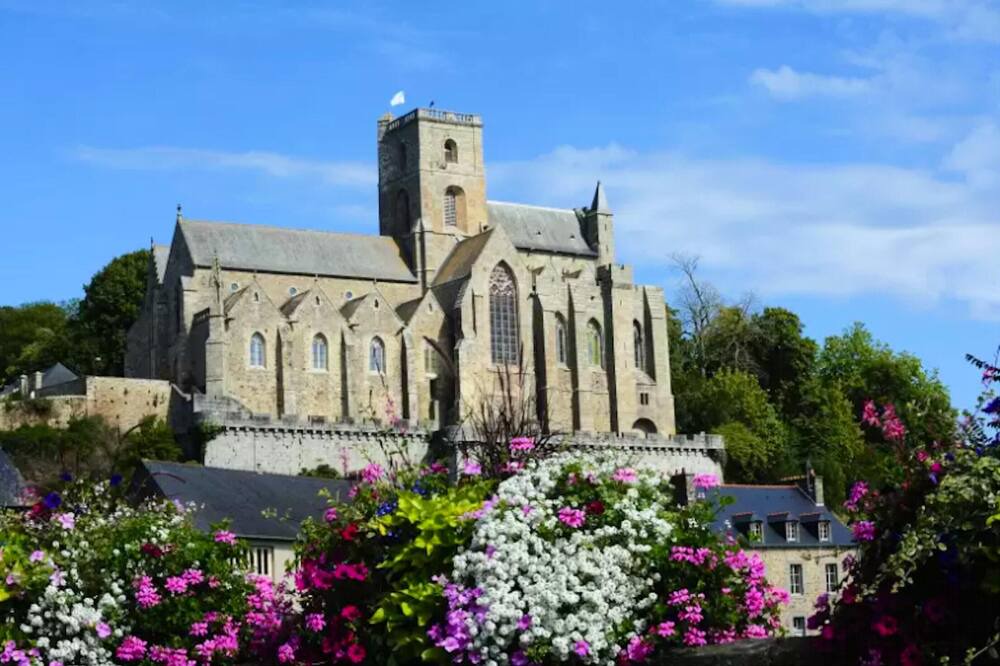 Photo of Others in Planguenoual