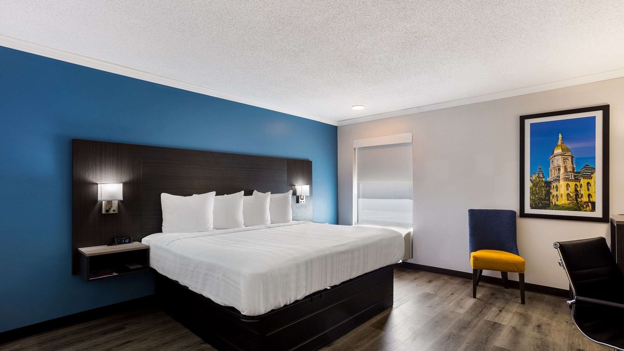 Photo of Bedroom in Roseland
