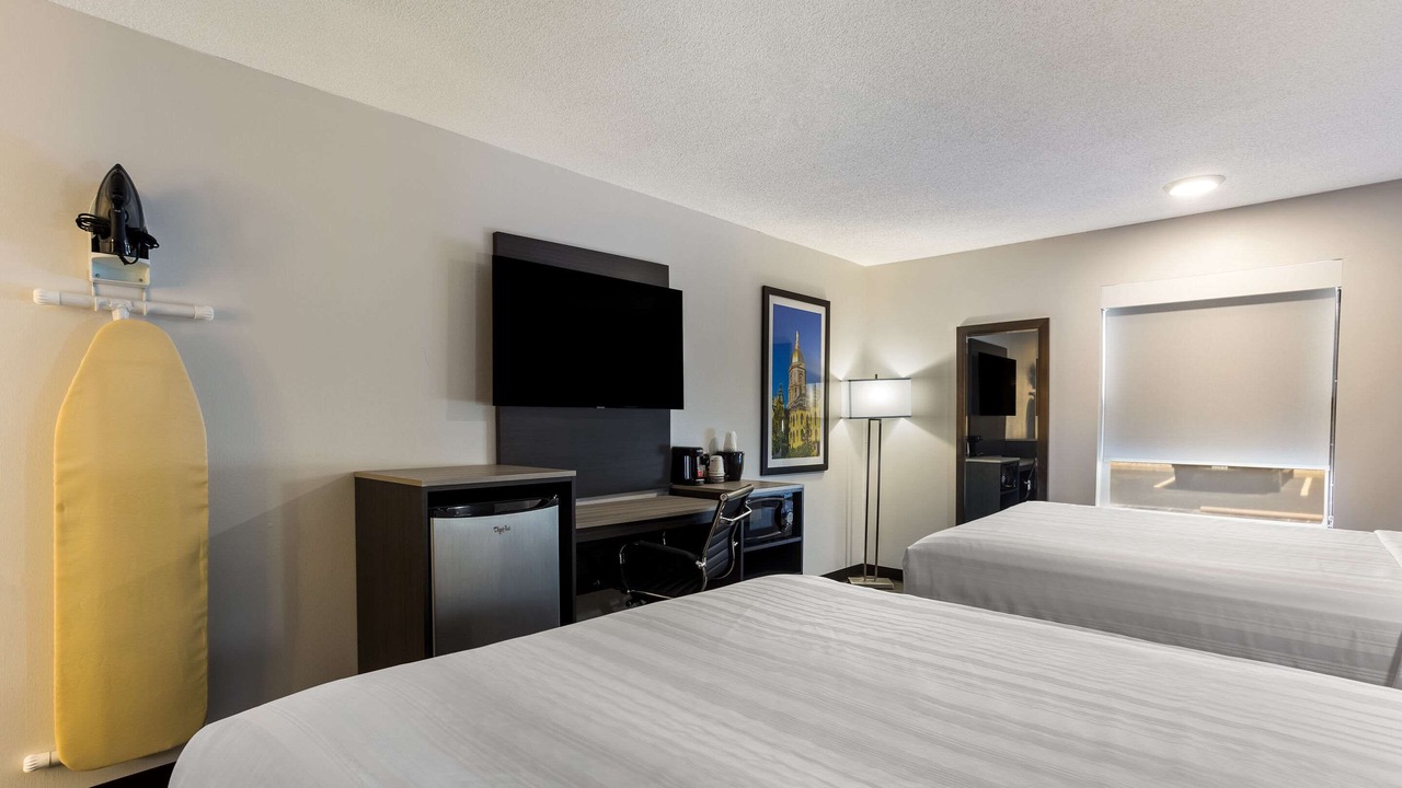 Photo of Bedroom in Roseland