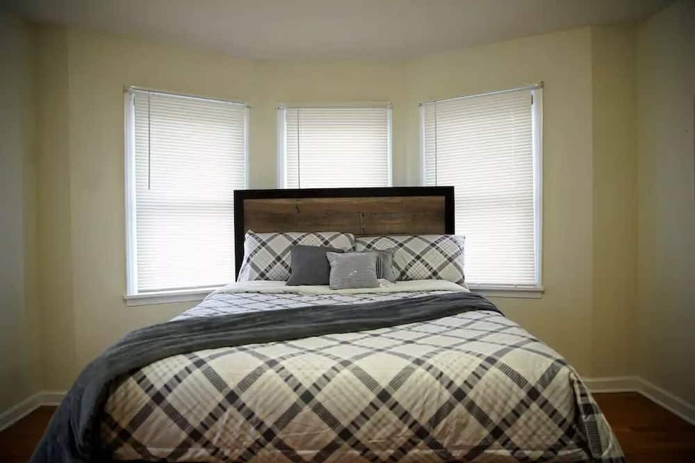 Photo of Bedroom in Southside