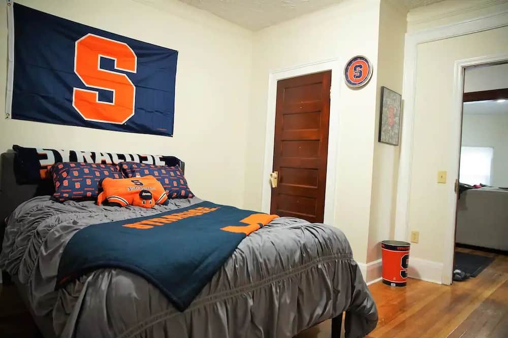 Photo of Bedroom in Southside