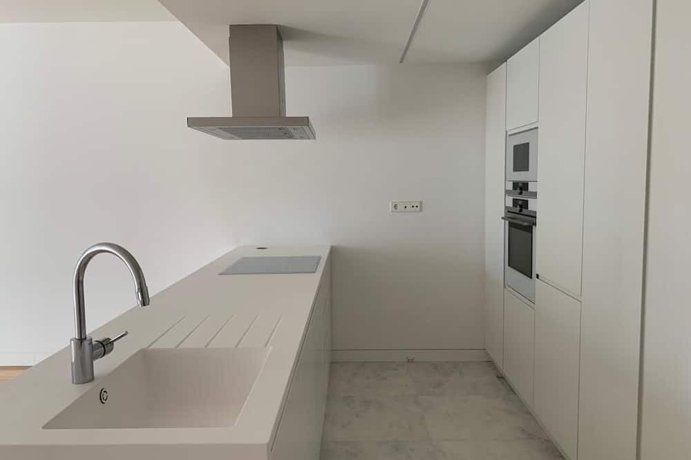 Photo of Kitchen in Linda-a-Velha
