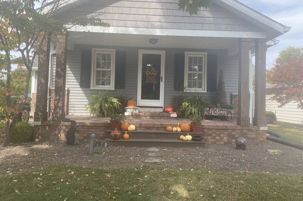 Photo of Outdoor in Linton