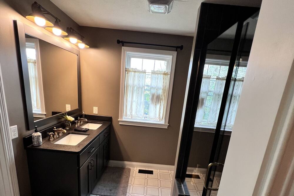 Photo of Bathroom in Linton