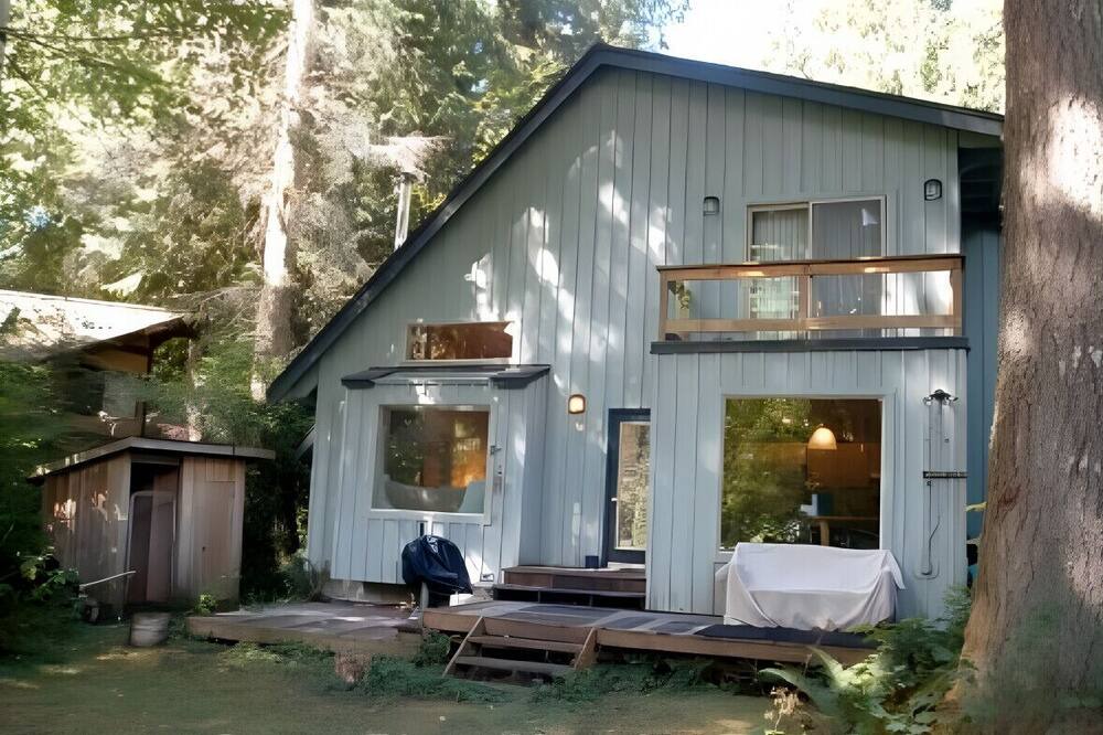 Photo of Others in Maple Falls
