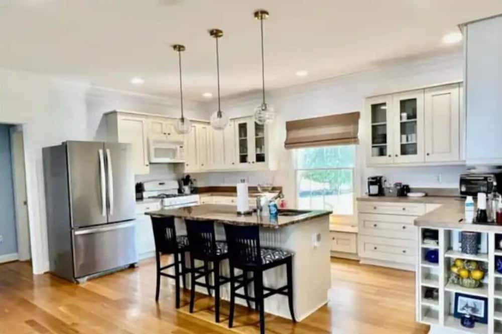 Photo of Kitchen in Mount Holly