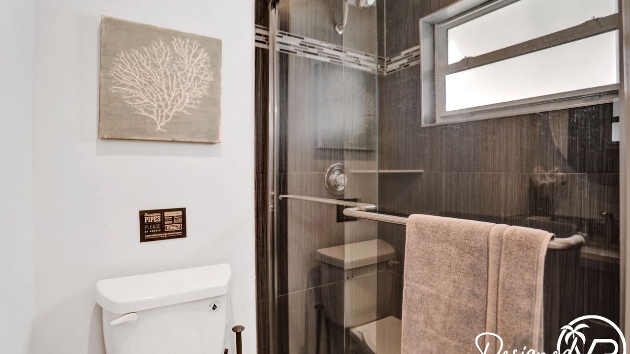 Photo of Bathroom in Lighthouse Point