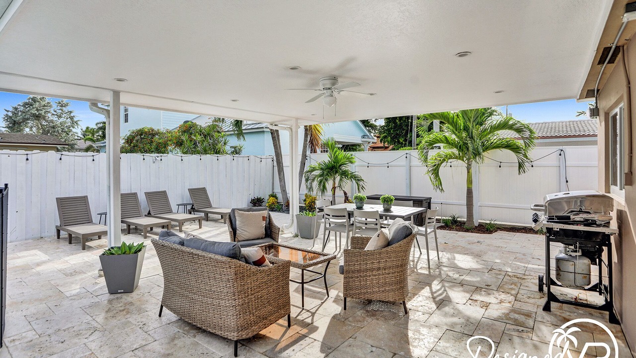 Photo of Patio Balcony in Lighthouse Point