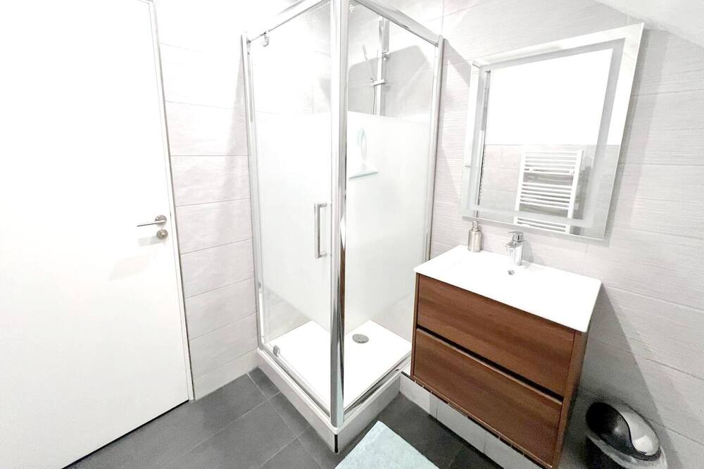 Photo of Bathroom in Saint-Brieuc