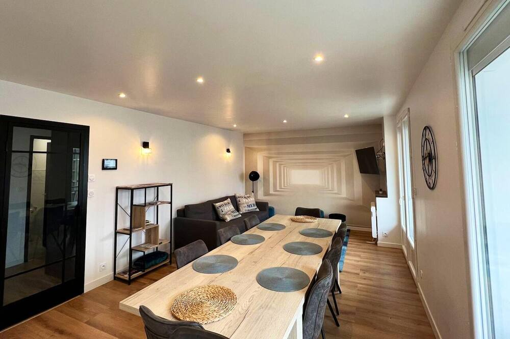Photo of Livingroom in Saint-Brieuc