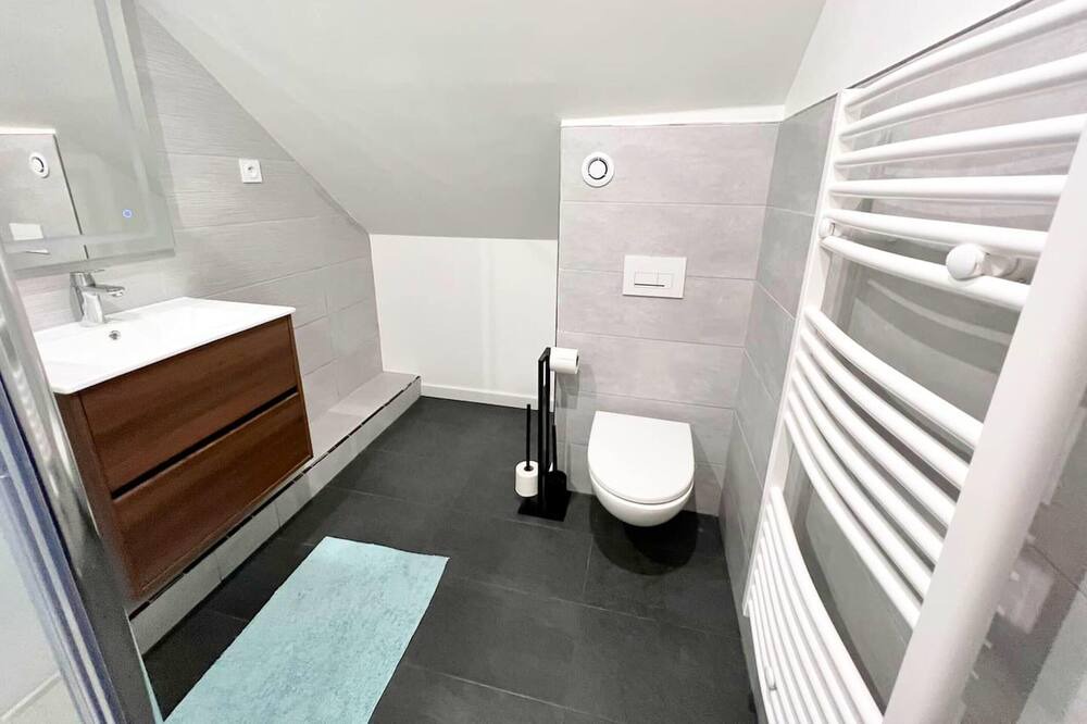 Photo of Bathroom in Saint-Brieuc