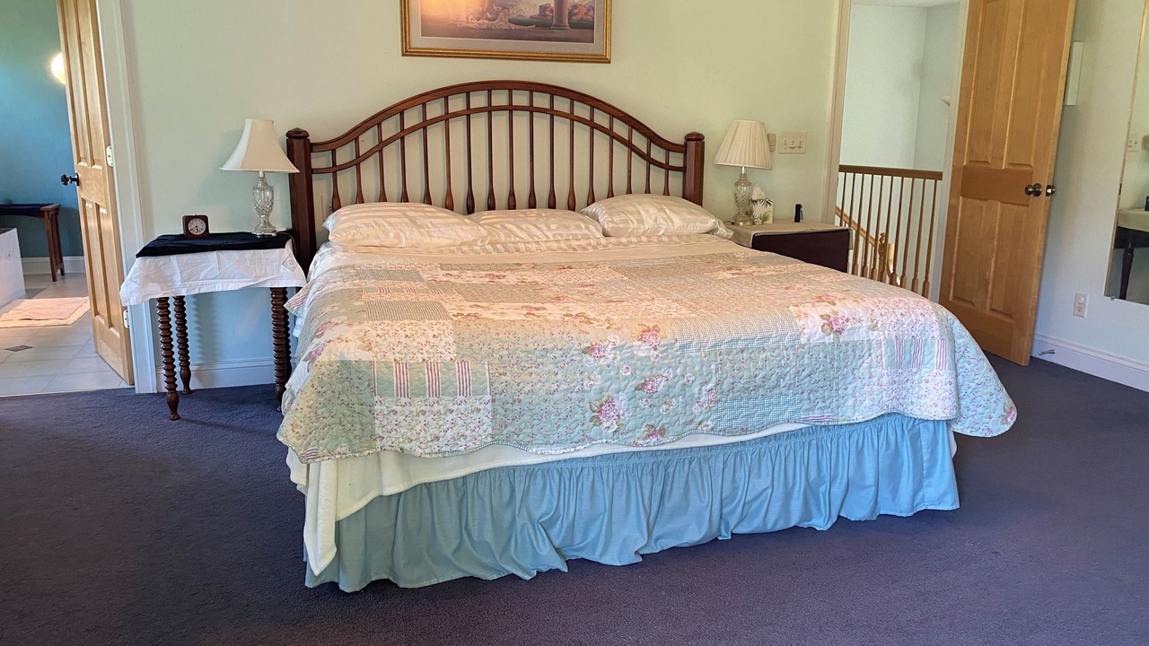 Photo of Bedroom in North Garden