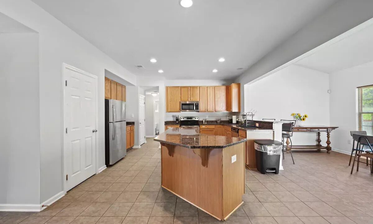 Photo of Kitchen in Central Newport News