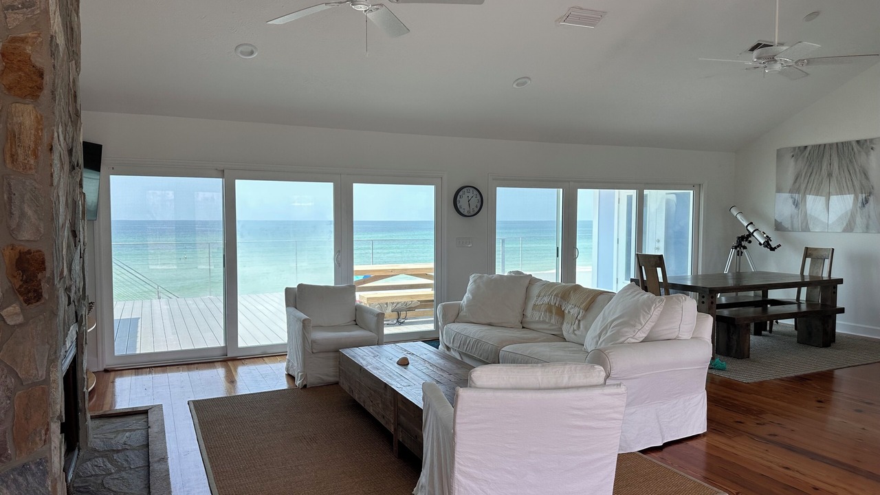 Photo of Livingroom in Port St. Joe