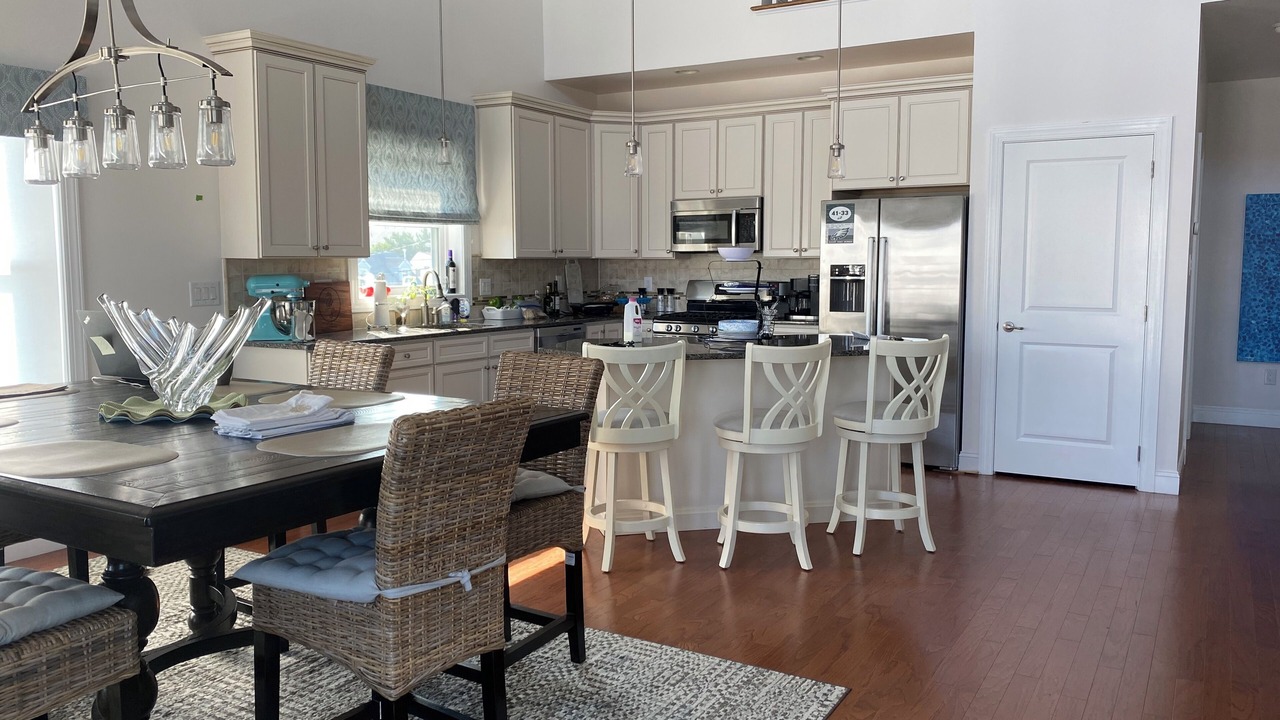 Photo of Kitchen in A-Zone