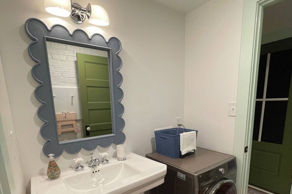 Photo of Bathroom in Hopewell