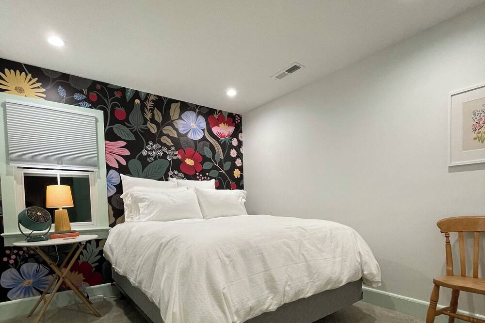 Photo of Bedroom in Hopewell