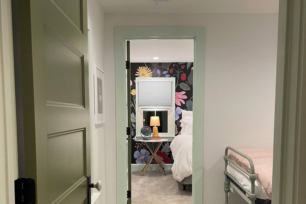 Photo of Bedroom in Hopewell