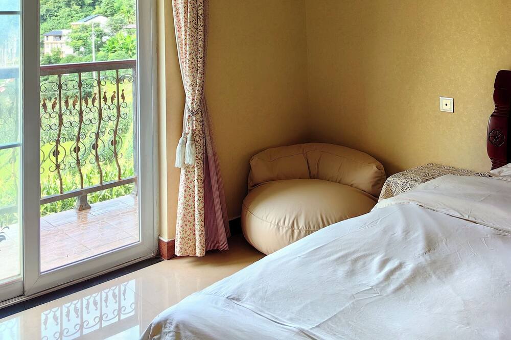 Photo of Bedroom in Enshi