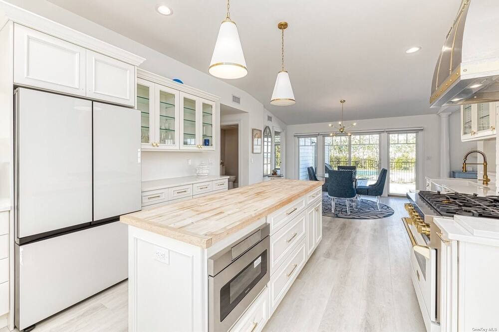 Photo of Kitchen in Shinnecock Hills
